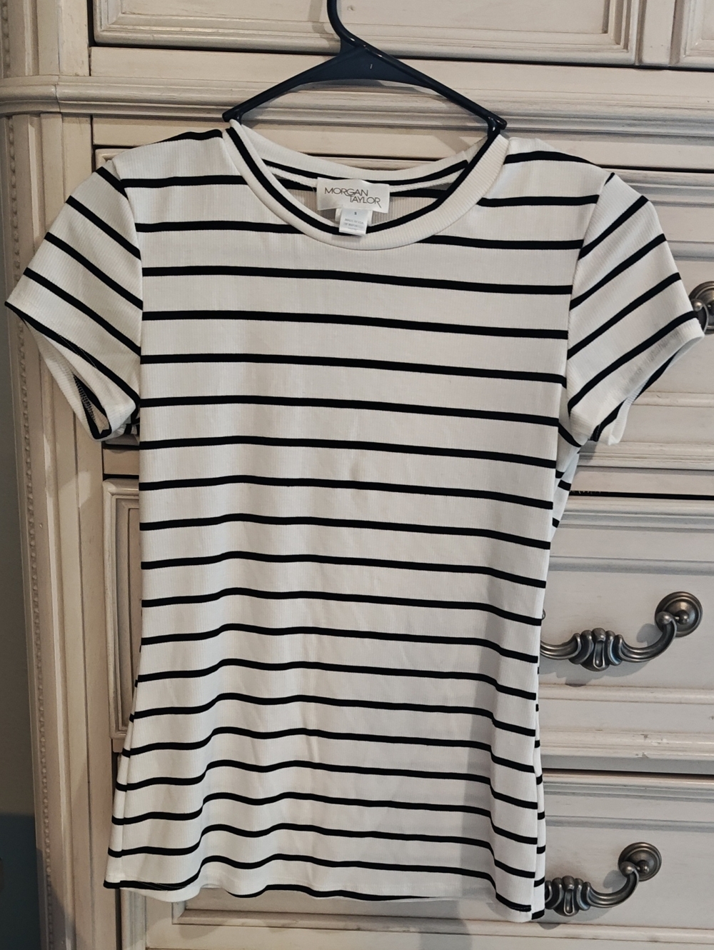 Morgan Taylor Black & White Striped Short Sleeve Tee
